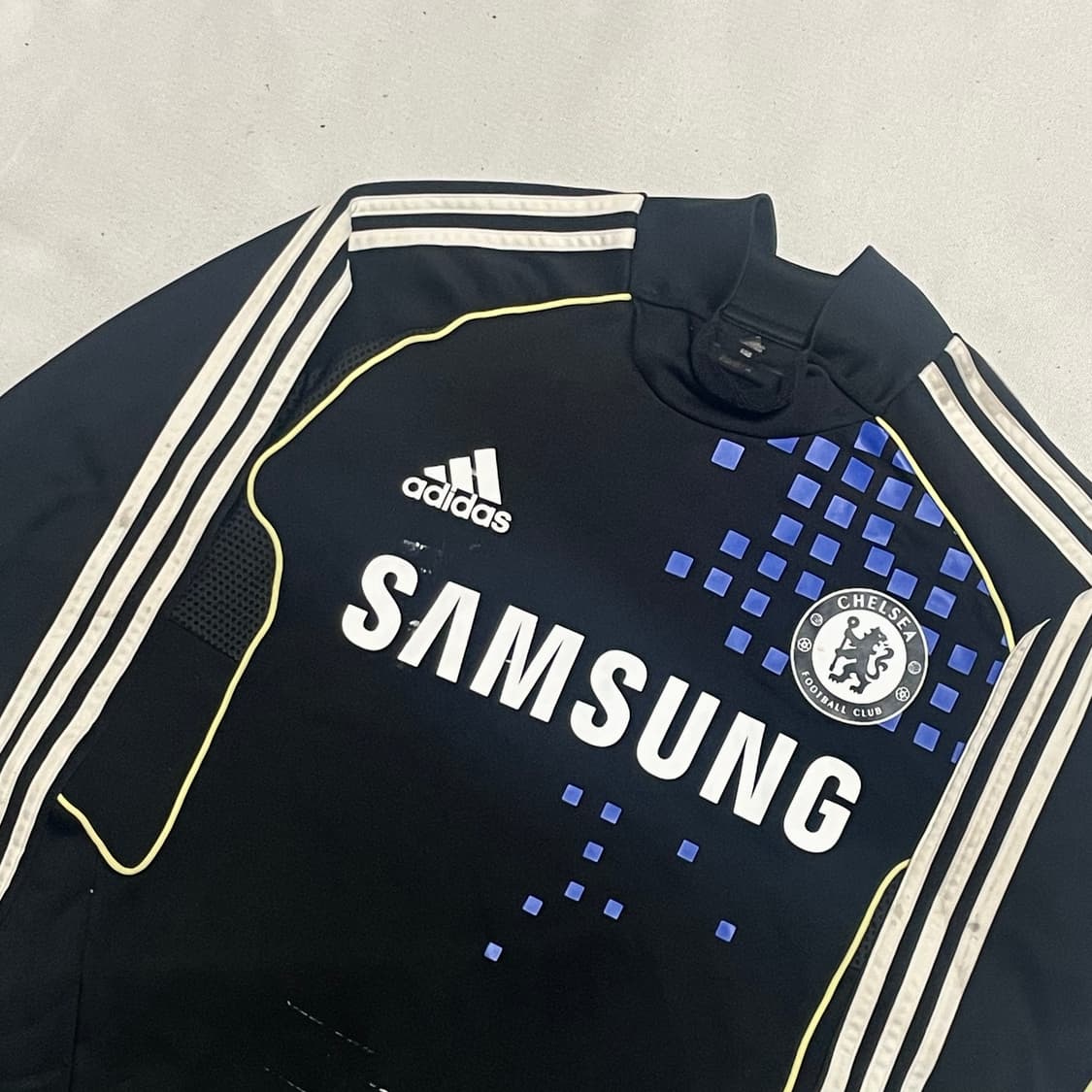 105 아디다스 첼시 2011-12 시즌 블랙 트레이닝 탑  상품이미지1