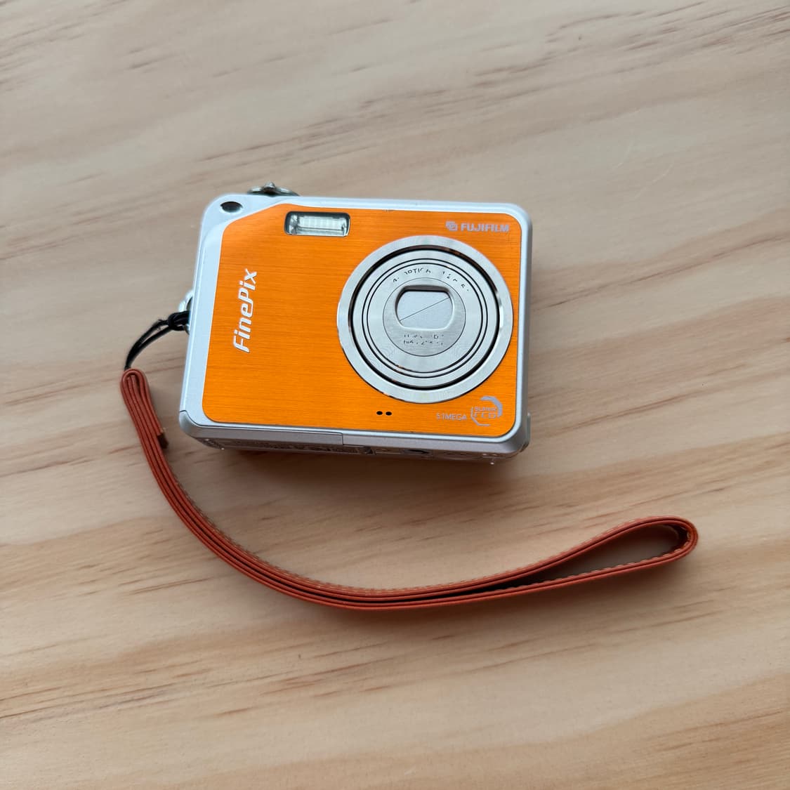 ⭐︎레어⭐︎FUJIFILM FinePix V10 오렌지 상품이미지2