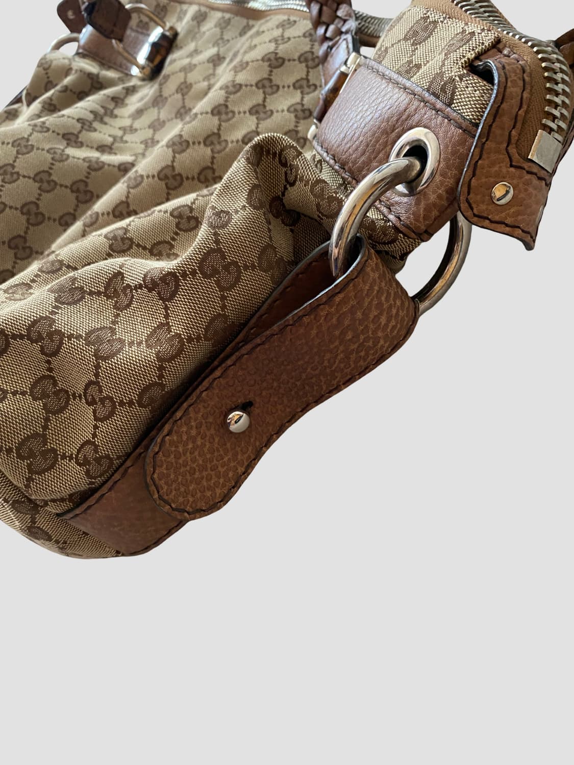 [구찌] 정품 뱀부 바 GG 캔버스 라지 숄더백 상품이미지5