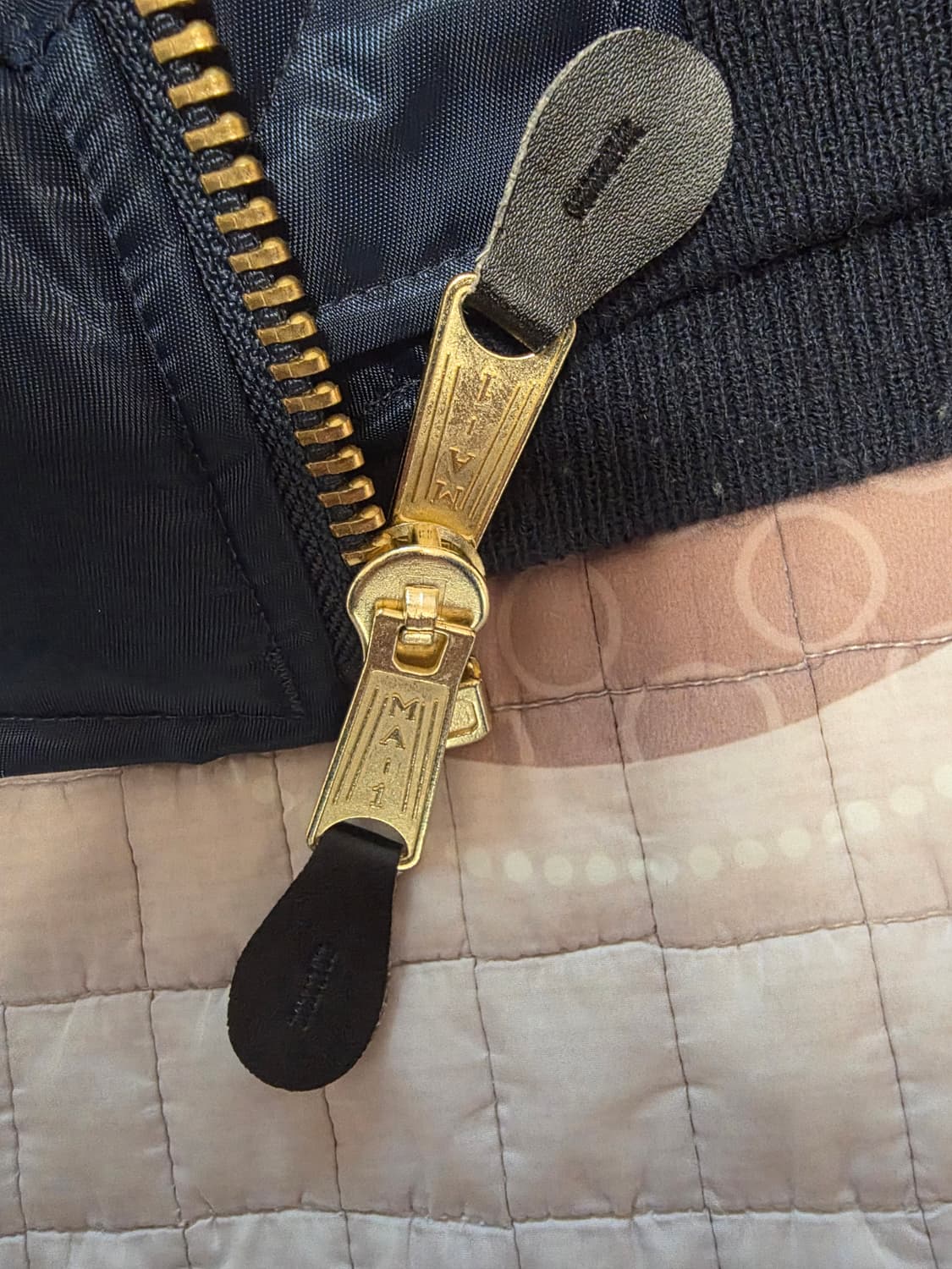 로스코 MA-1 네이비 항공점퍼 L사이즈(105~110) 판매 상품이미지5