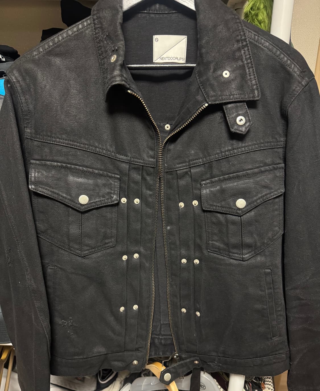 넥스트도어립스 코팅 트러커 블랙 자켓 2size 상품이미지1