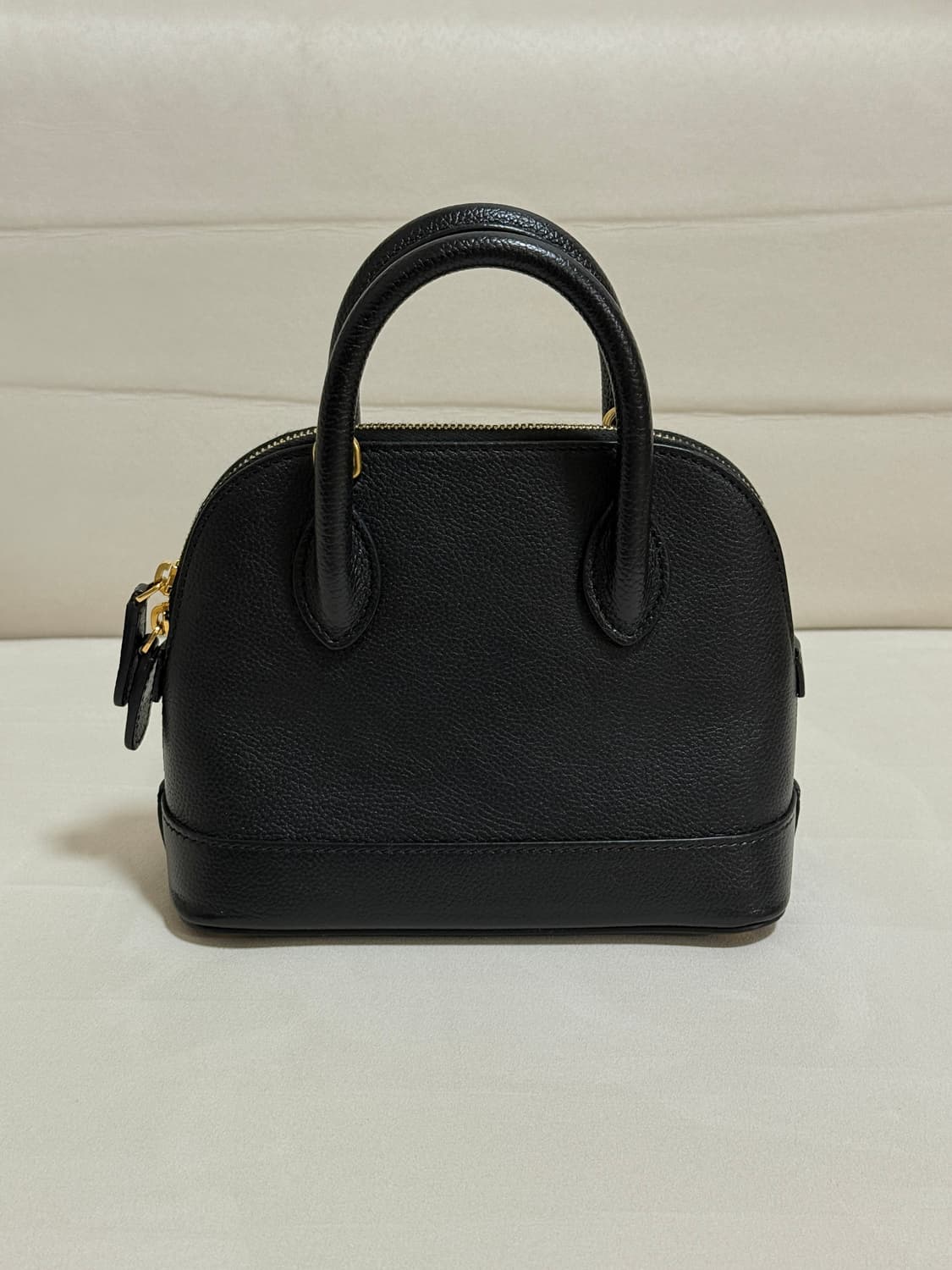 발렌시아가 빌탑 핸들백 xxs 블랙 상품이미지3