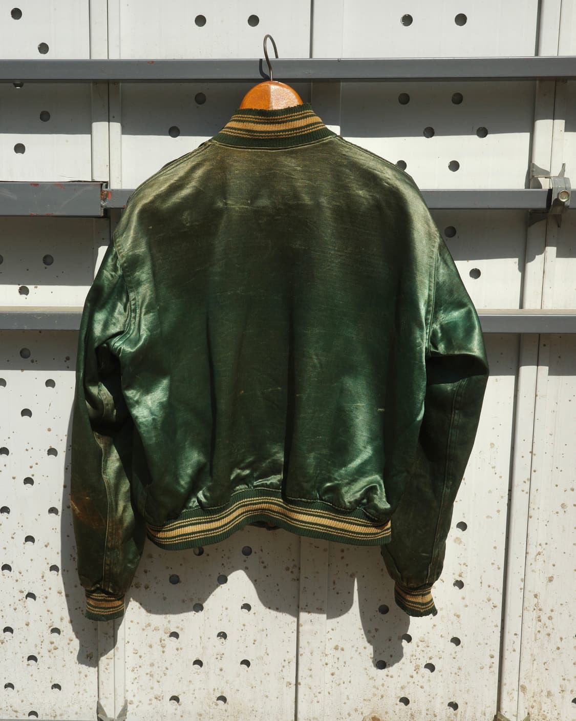 50s ‘R’ ‘Coach’ 울 펠트 패치 나일론 새틴 레터맨 자켓 상품이미지7