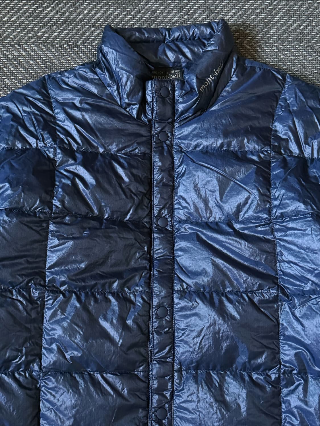 90s 몽벨 구스다운 경량 푸퍼 자켓 (100-105) 상품이미지2