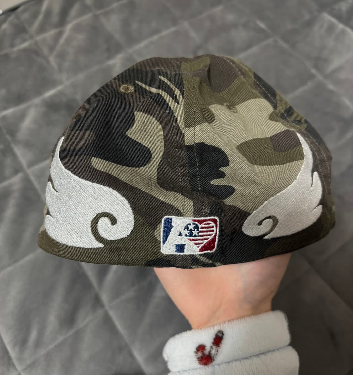 에이이에이이 에이이 심볼 앤젤 윙 캡 카모 상품이미지2