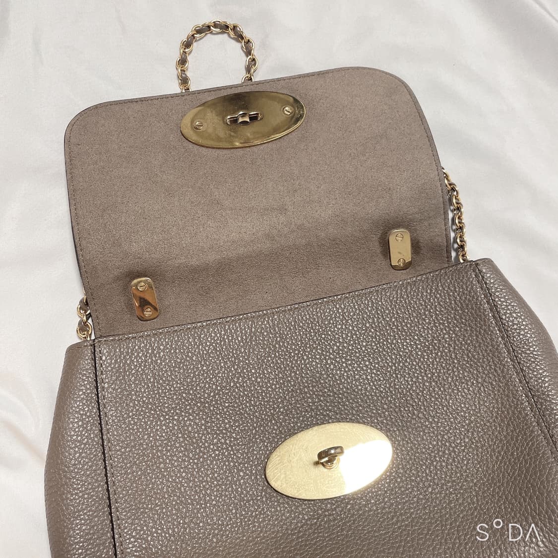 멀버리 미니 체인 크로스백 상품이미지8