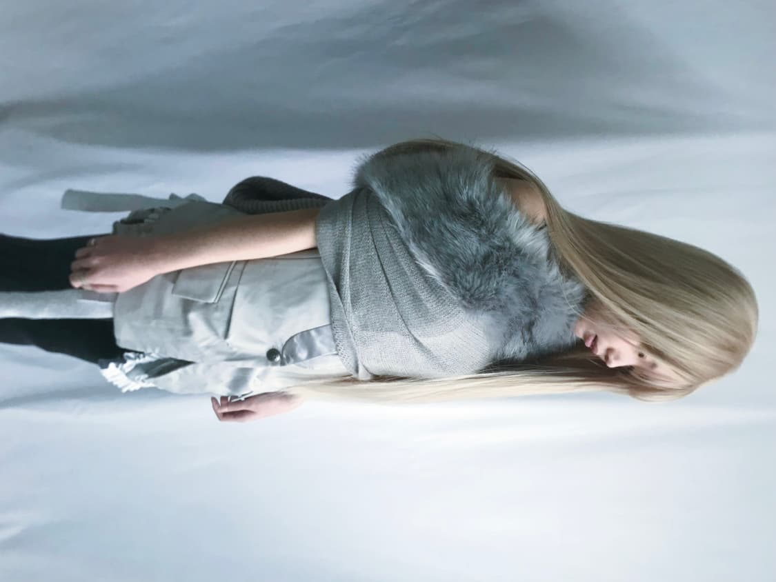 Sliver knit fur wide multi shawl 상품이미지6