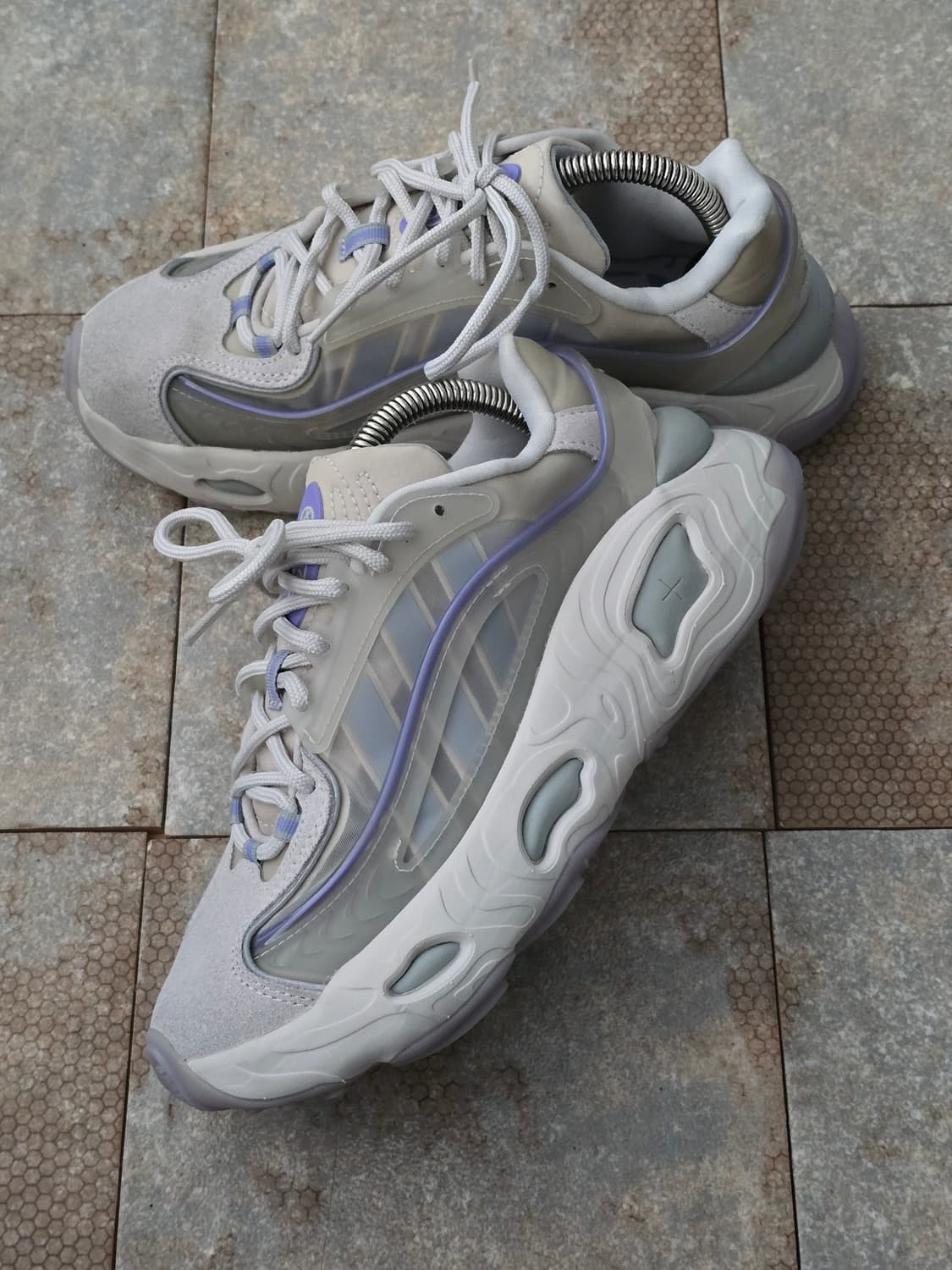 (220)아디다스 오즈노바 상품이미지3