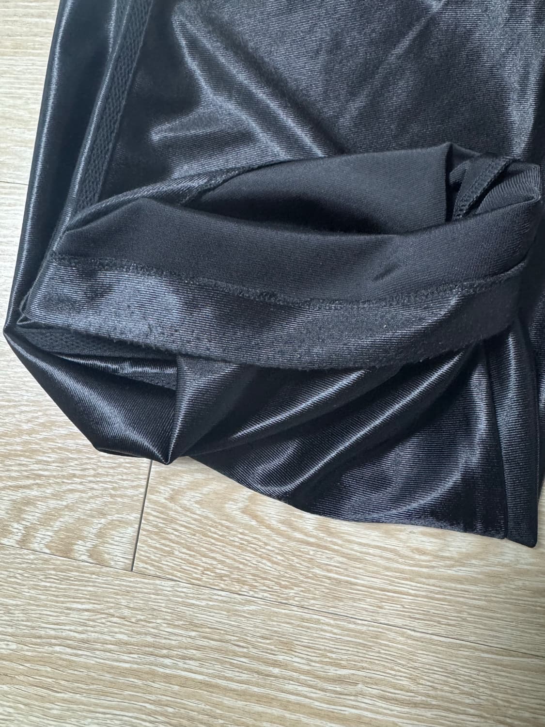 아디다스 q3 오버사이즈 트랙팬츠 S사이즈 상품이미지3