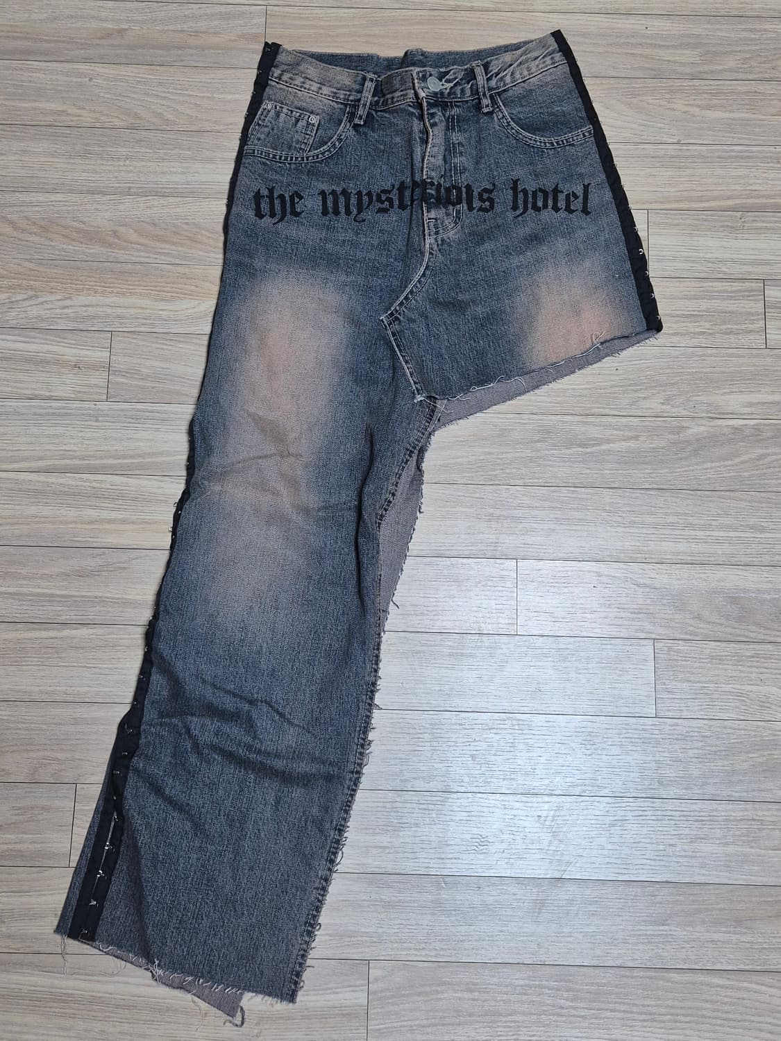 미스테리어스호텔 커스텀 스커트 상품이미지1