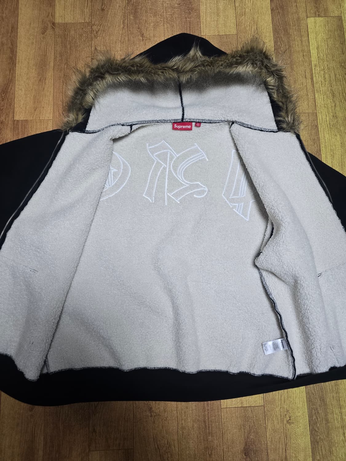 슈프림 포우 퍼 집업 후드 스웨트셔츠 블랙 - 25FW 상품이미지3