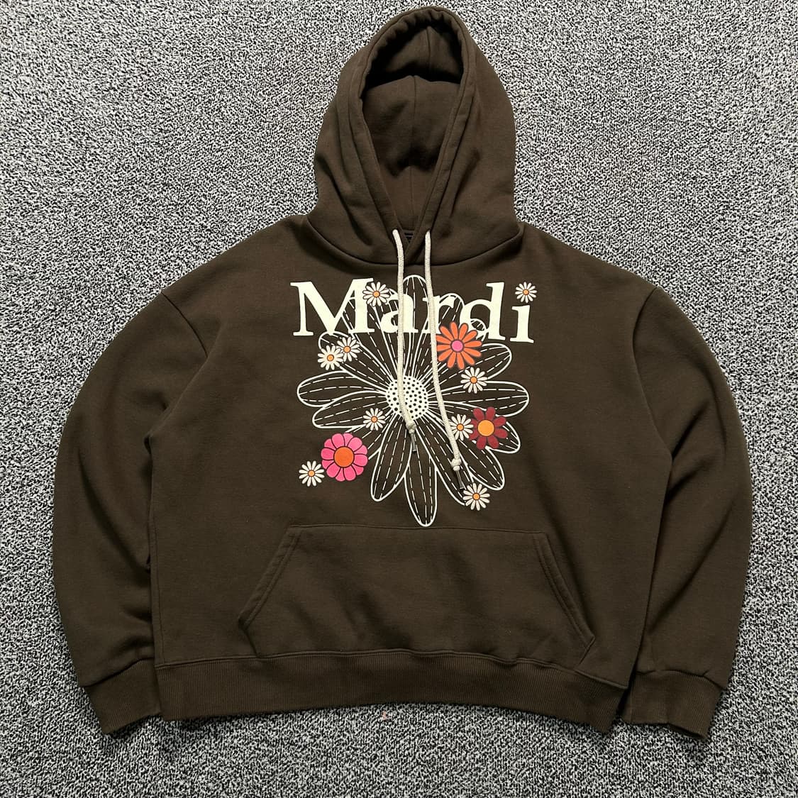 마르디 메크르디 플라워로고 브라운 후드티 상품이미지1