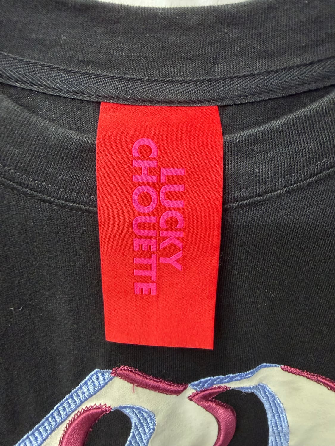 정품) 럭키슈에뜨 22ss 자수 티셔츠 F 상품이미지6