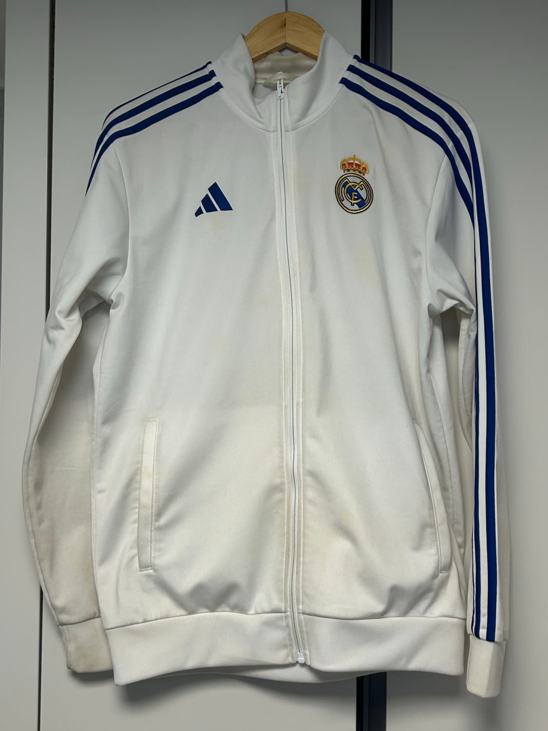 아디다스 레알 마드리드 져지 팔아요 상품이미지1