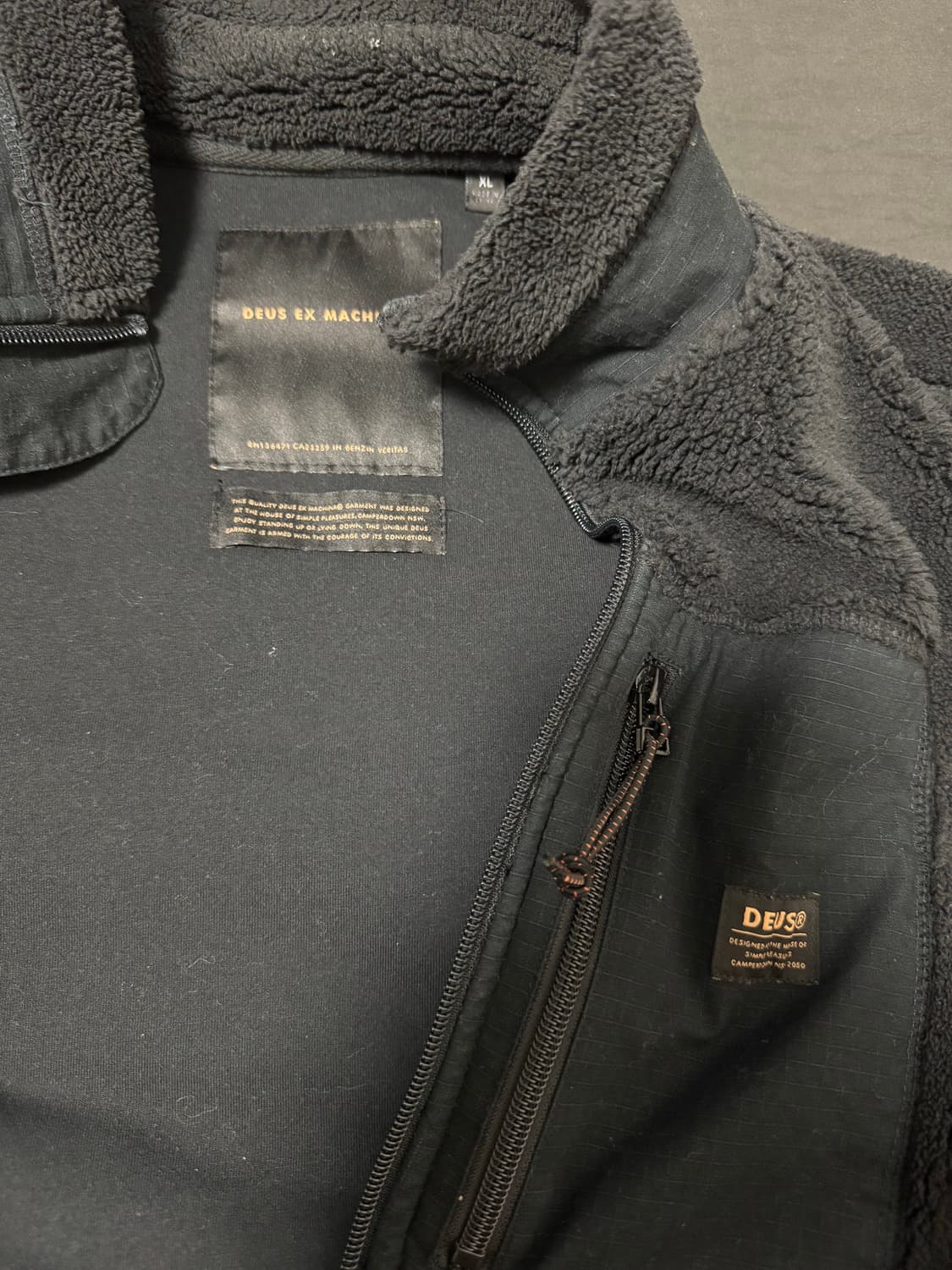 정품5회착용 데우스 엑스마키나 후리스 플리스 자켓 XL 블랙 상품이미지2