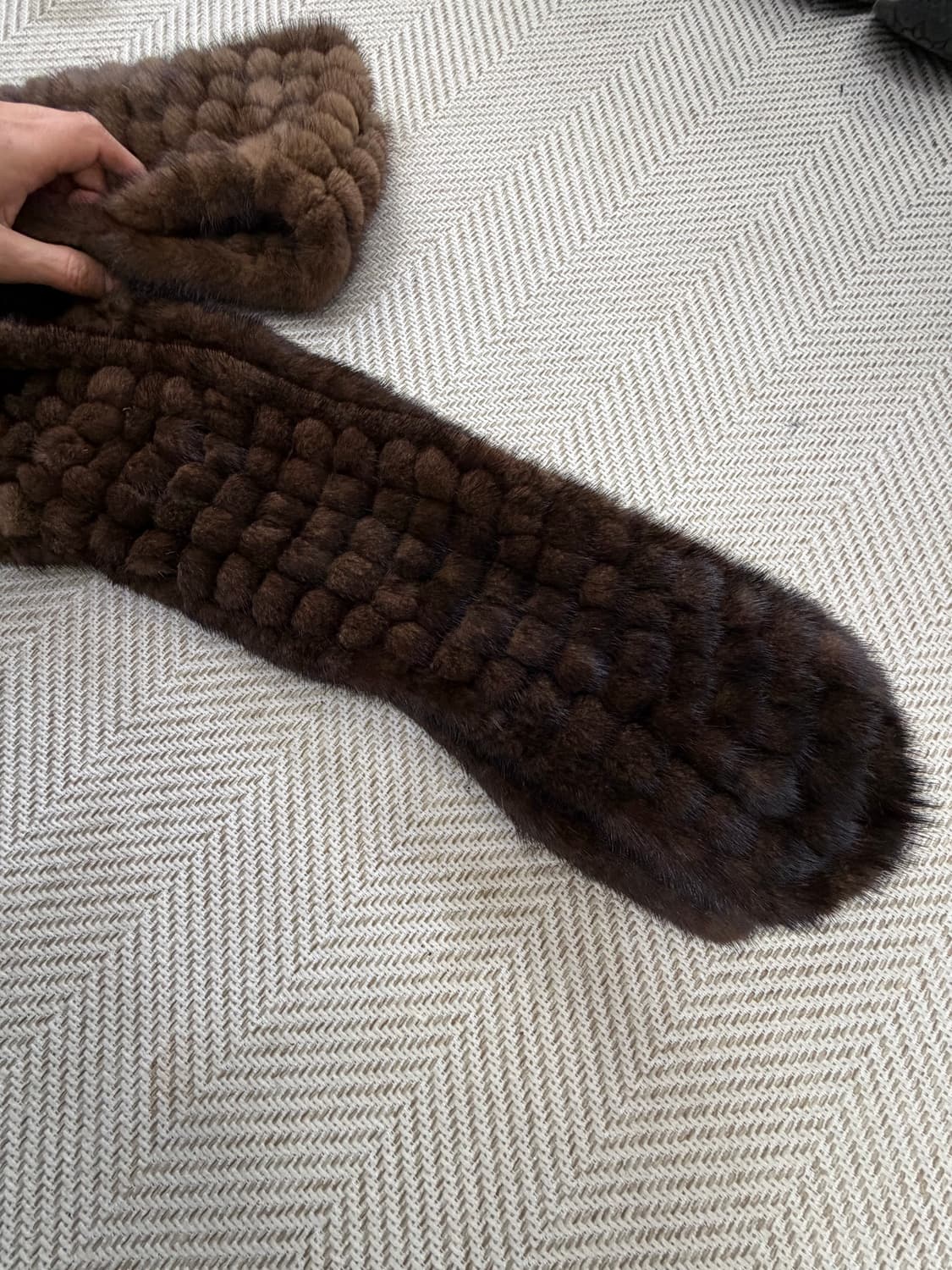 정품) 진도 끌레베 밍크 폼폼이 머플러 브라운  상품이미지2