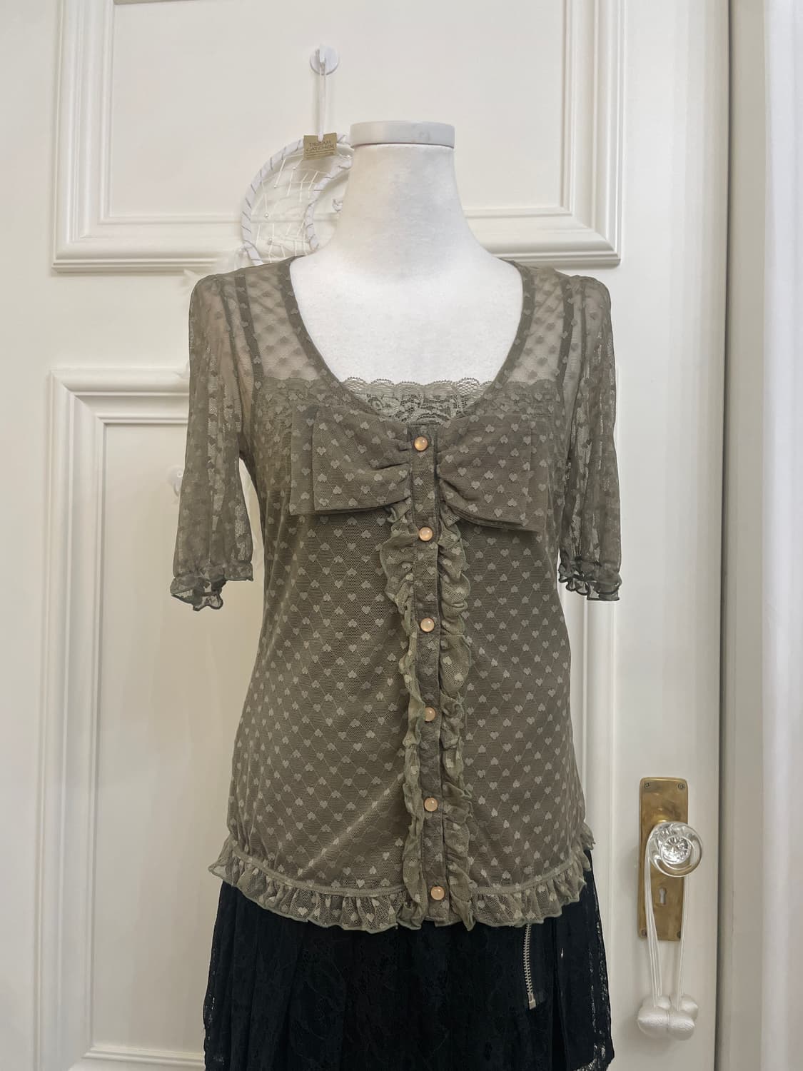 charcoal heart lace bow point top 상품이미지6