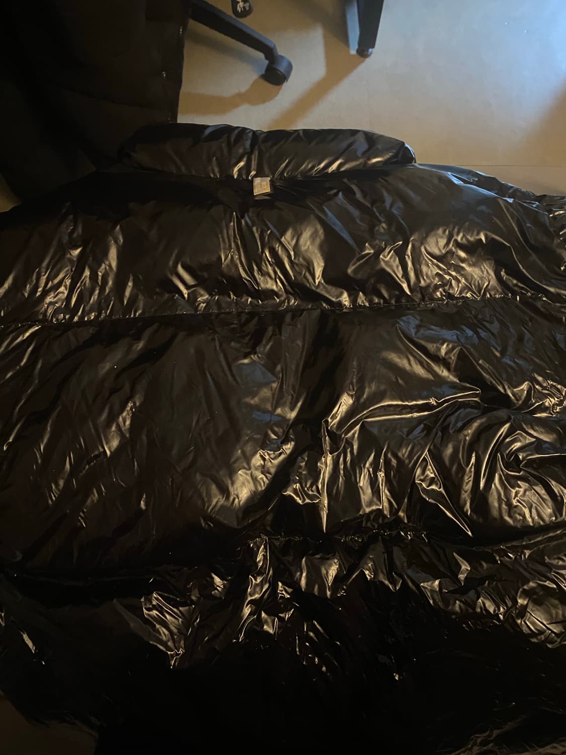 노매뉴얼 유광패딩 m 상품이미지2