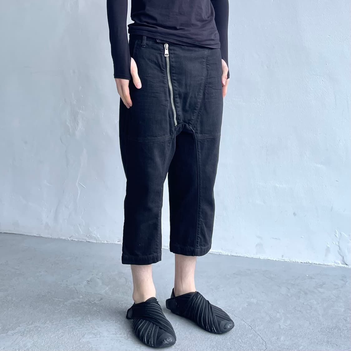 다이어트부처슬림스킨 비대칭 집업 크롭팬츠 상품이미지1