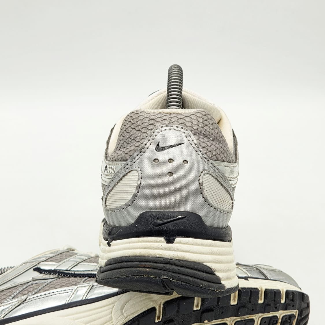 나이키 P-6000 메탈릭 실버 (265) 상품이미지2
