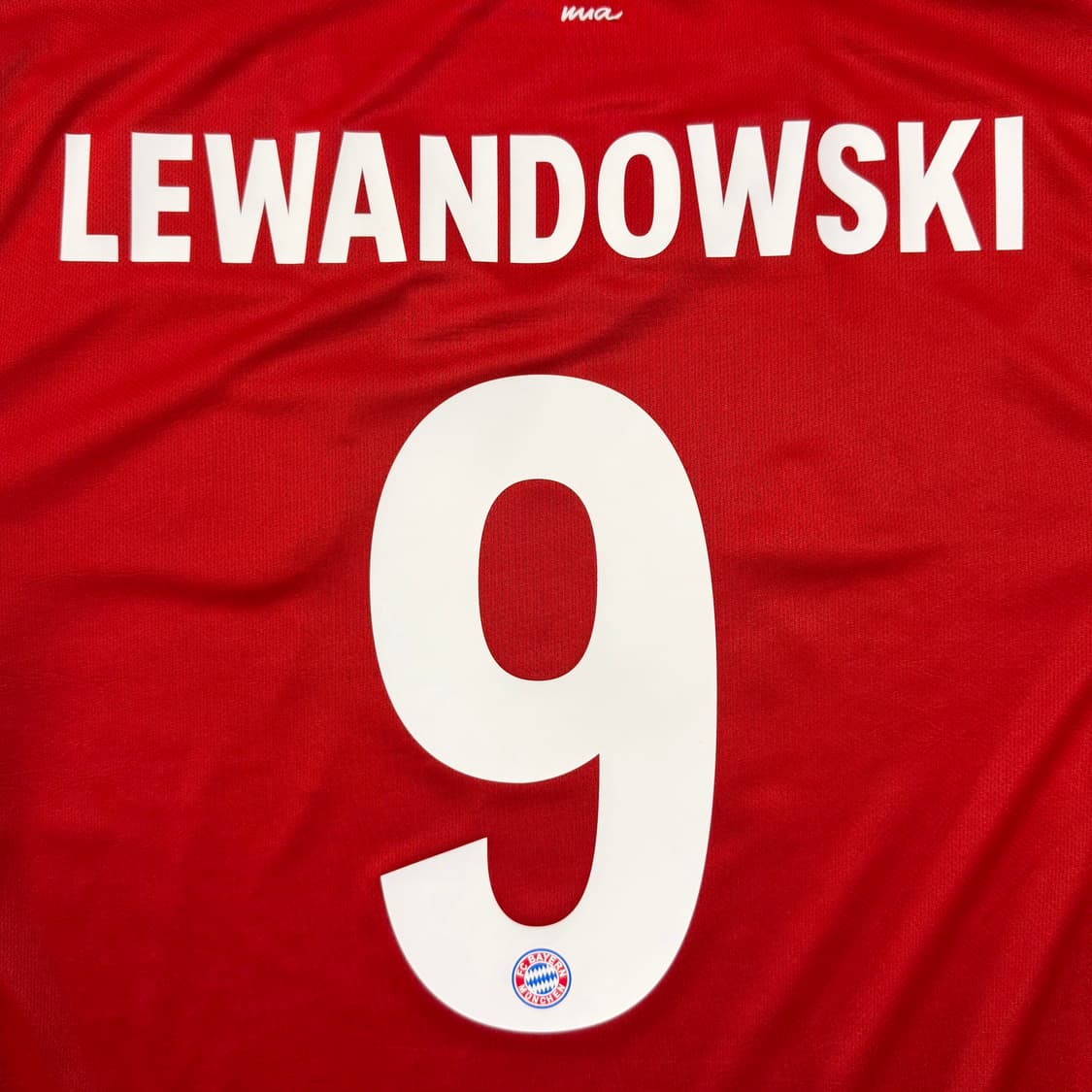 20-21 바이에른뮌헨 홈 레반도프스키 유니폼 상품이미지2