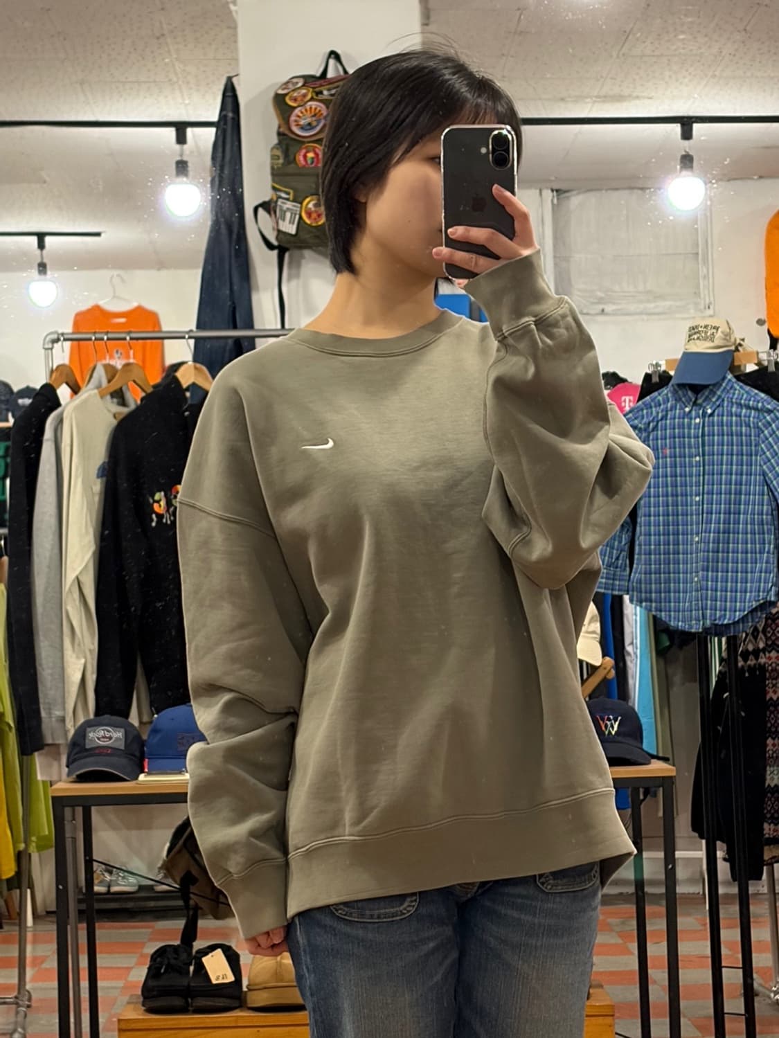 나이키 맨투맨 상품이미지1