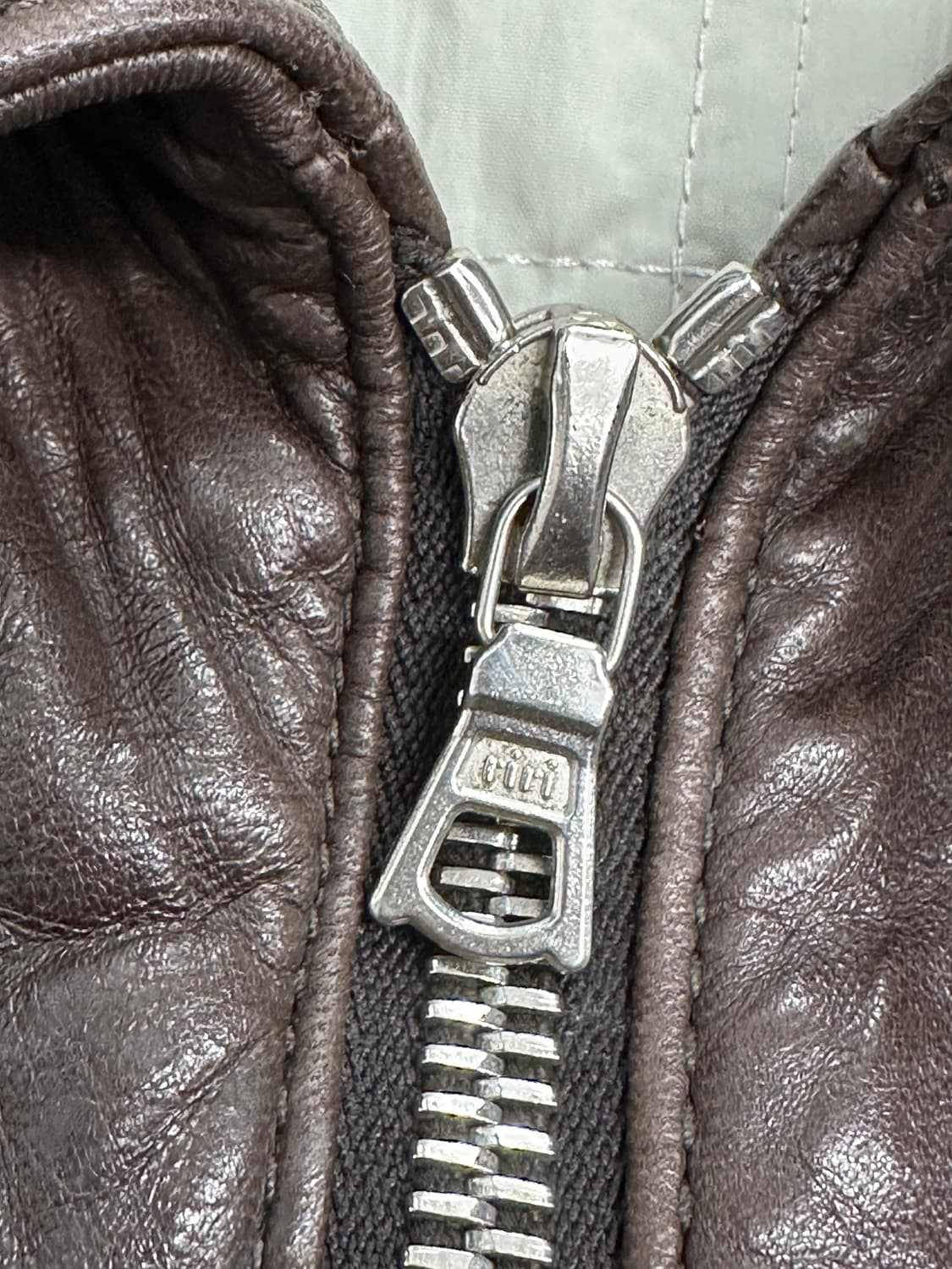 90s HUGO BOSS A-2 레더 자켓 XL 상품이미지5