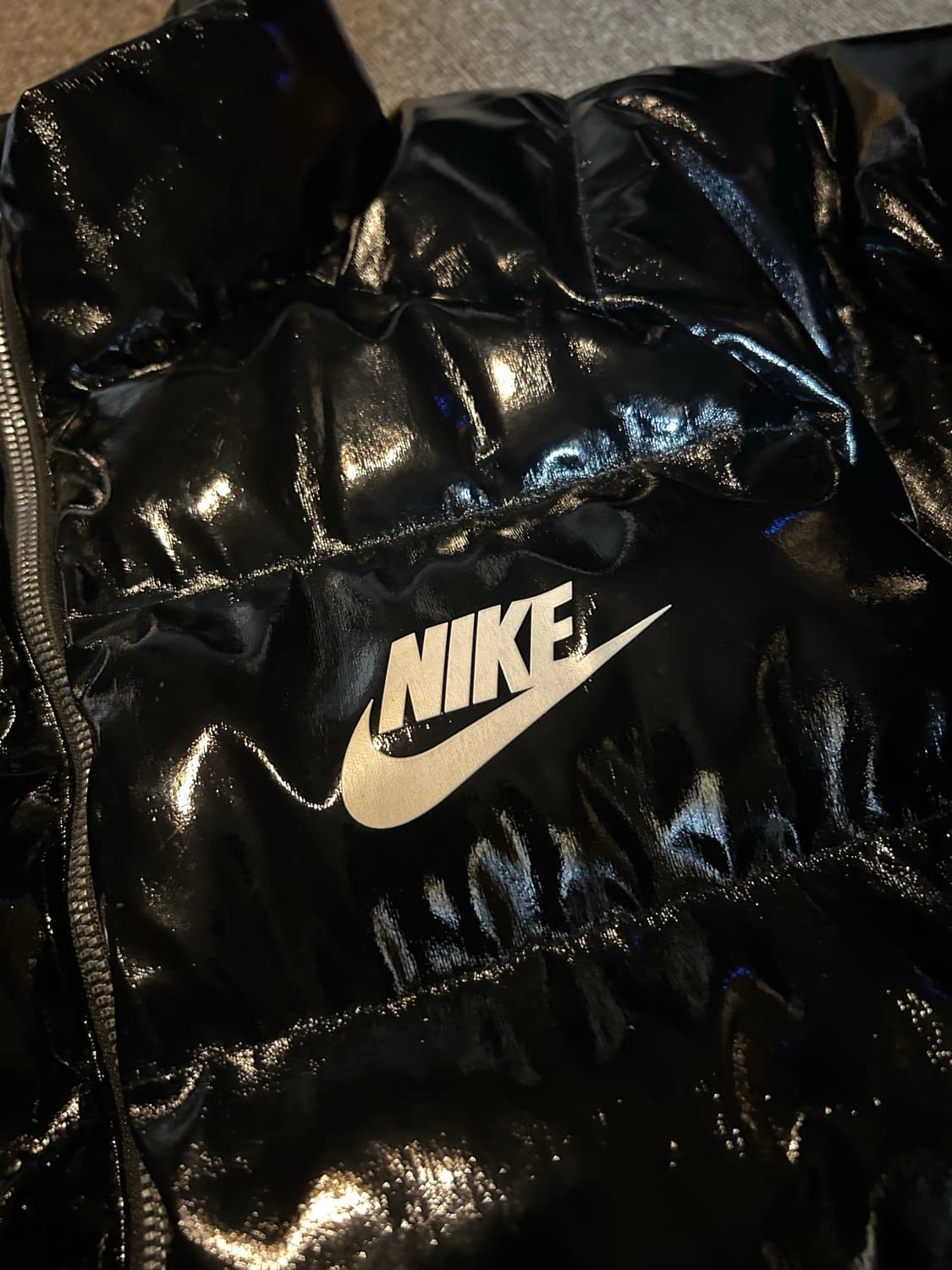 나이키 우먼스 글로시 패딩 xxl(100)사이즈 판매 상품이미지3