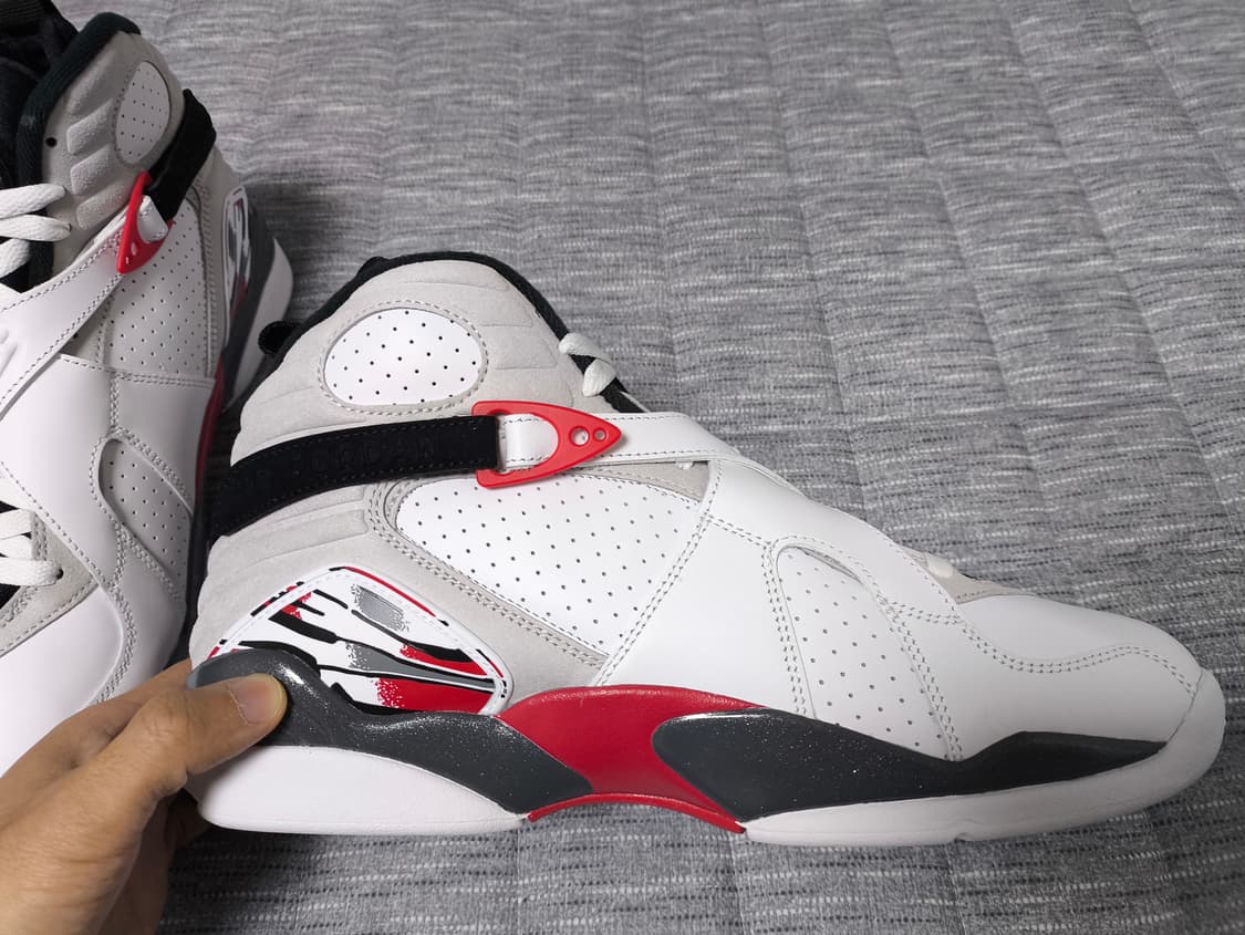 [290] 나이키 조던8 벅스버니 2025 상품이미지4