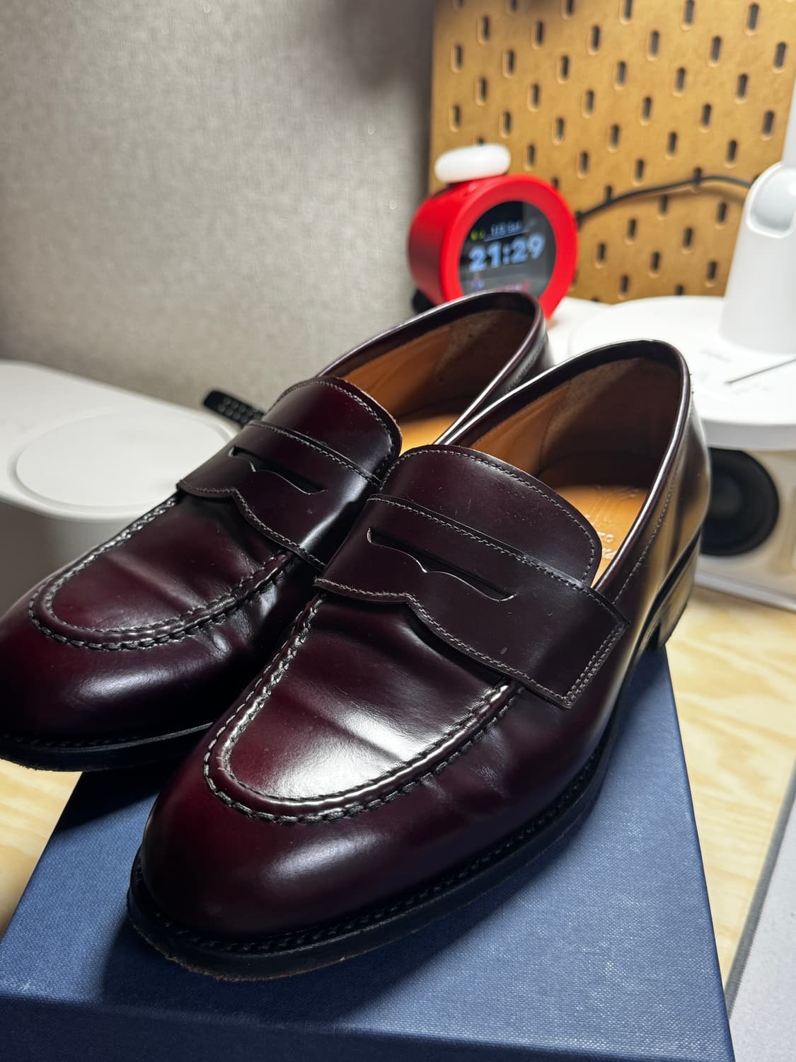 얀코 카사레스 블랙 페니로퍼 size 6  상품이미지1