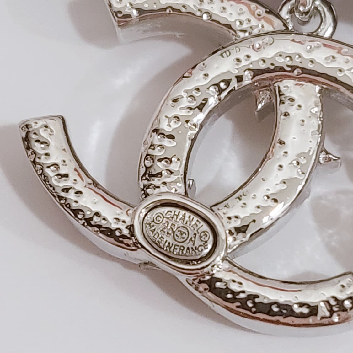 샤넬 cc로고 핑크 크리스탈 귀걸이 업사이클링 상품이미지4