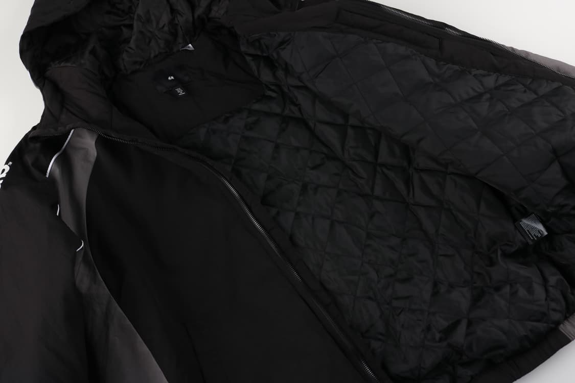 [XL] H&M x 예일대학 빅로고 점퍼 상품이미지6