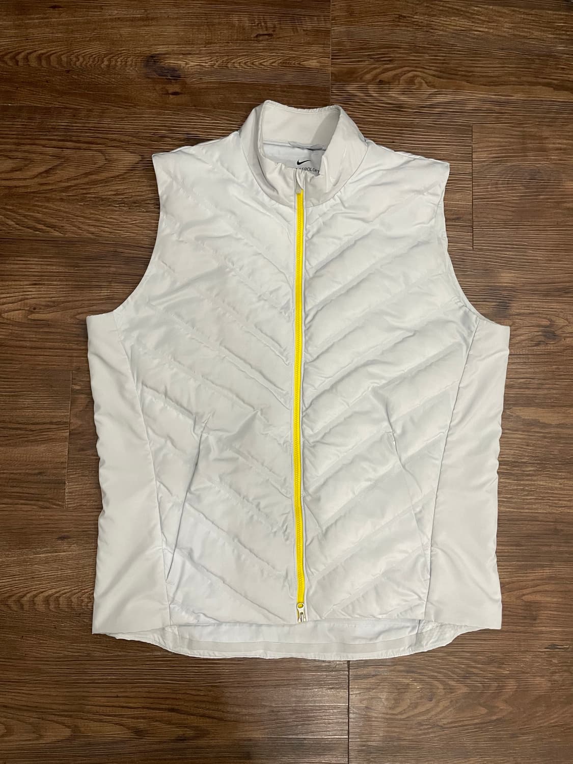 나이키 에어로로프트 베스트 조끼 상품이미지1