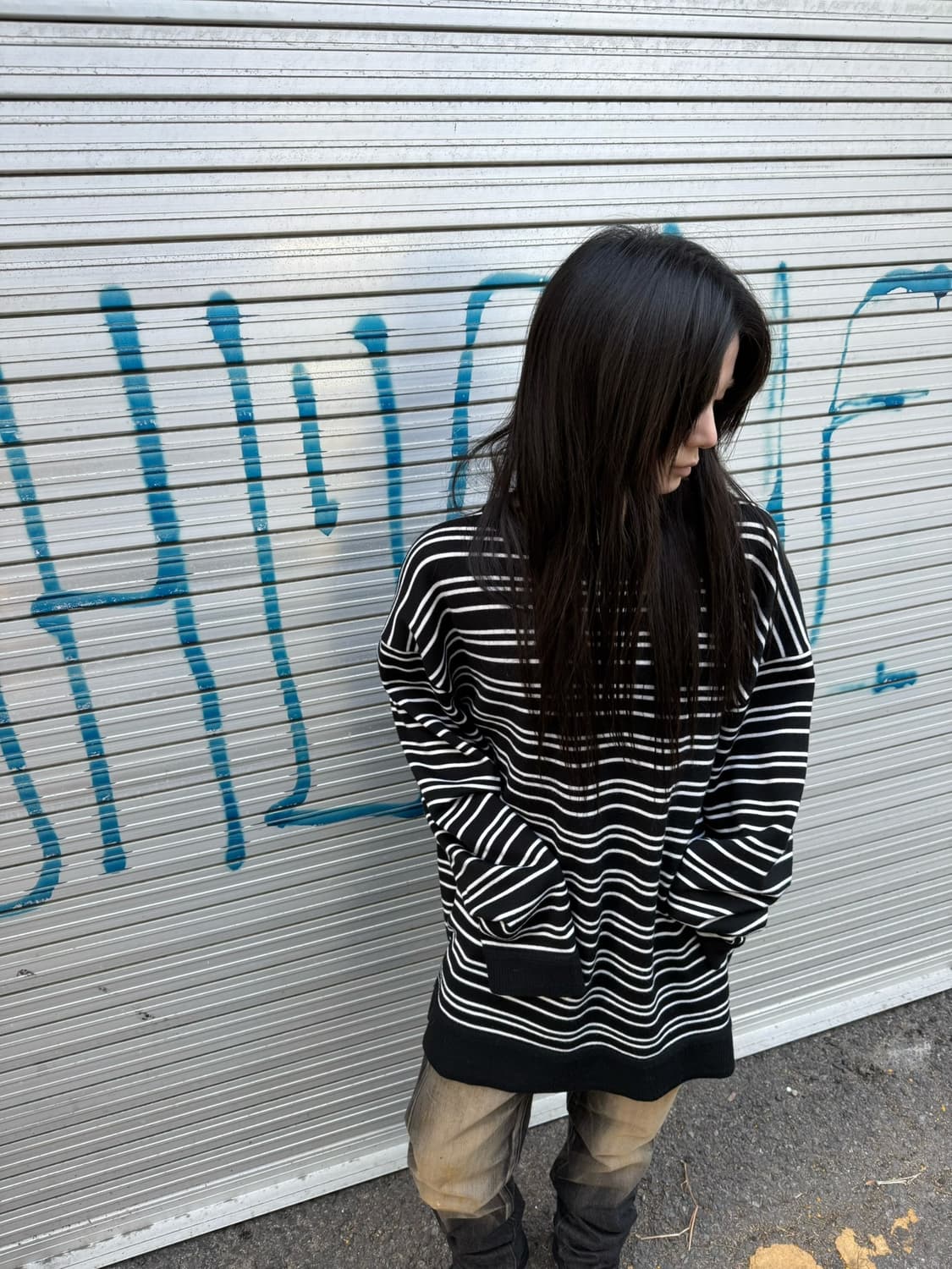 준지 스트라이프 패턴 오버핏 니트 롱 슬리브 상품이미지10