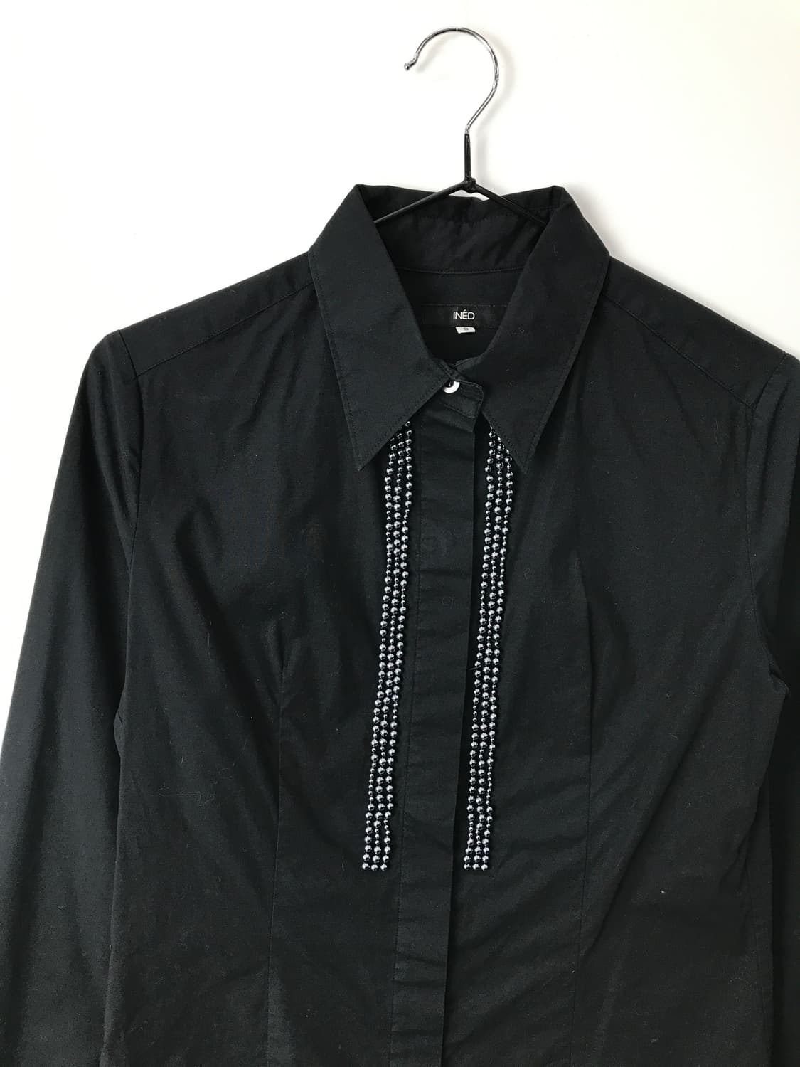 INED Beaded Detail Black Shirt 상품이미지6
