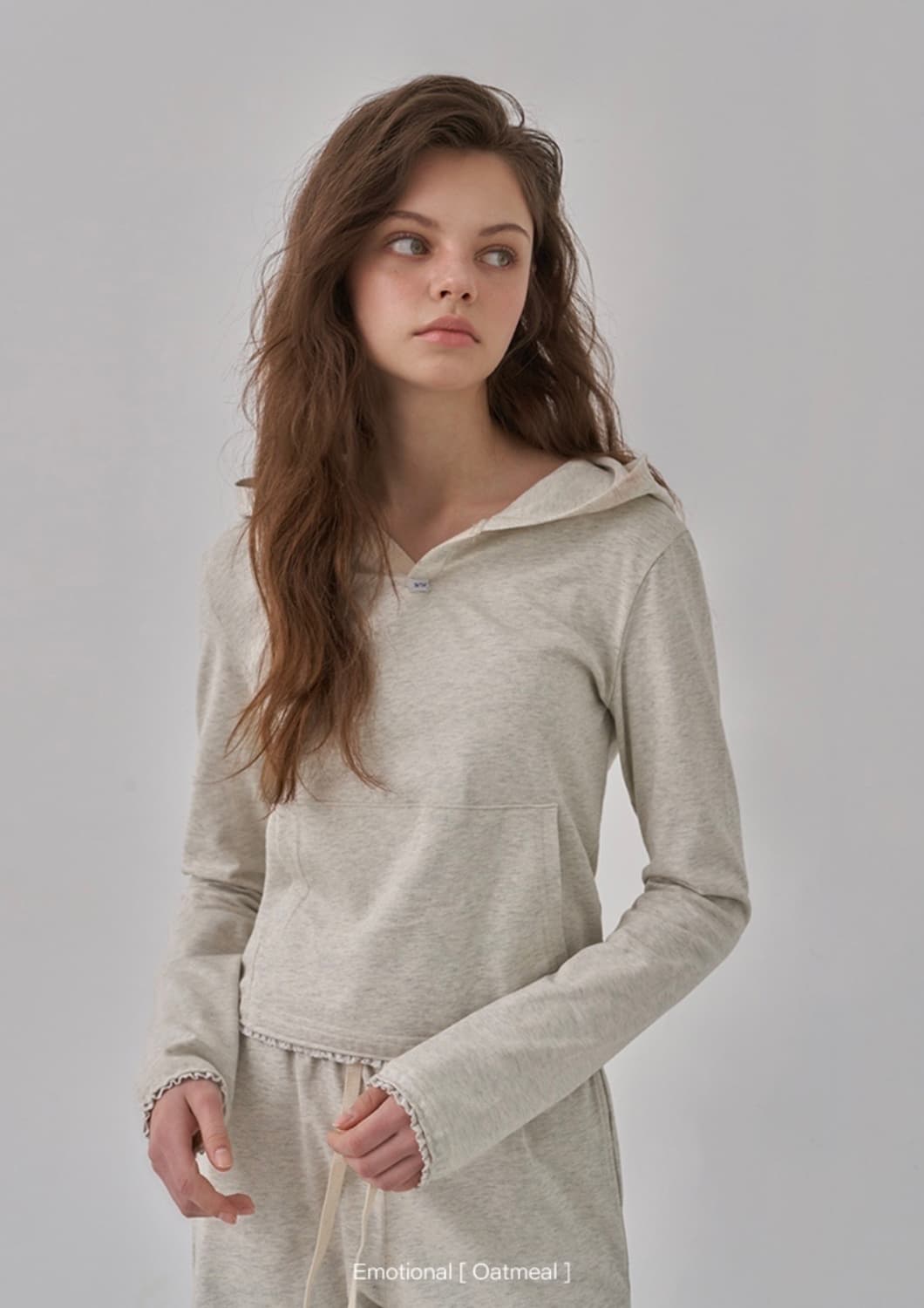 HANE 하네 이모셔널 레이스 후디 오트밀 S 상품이미지3