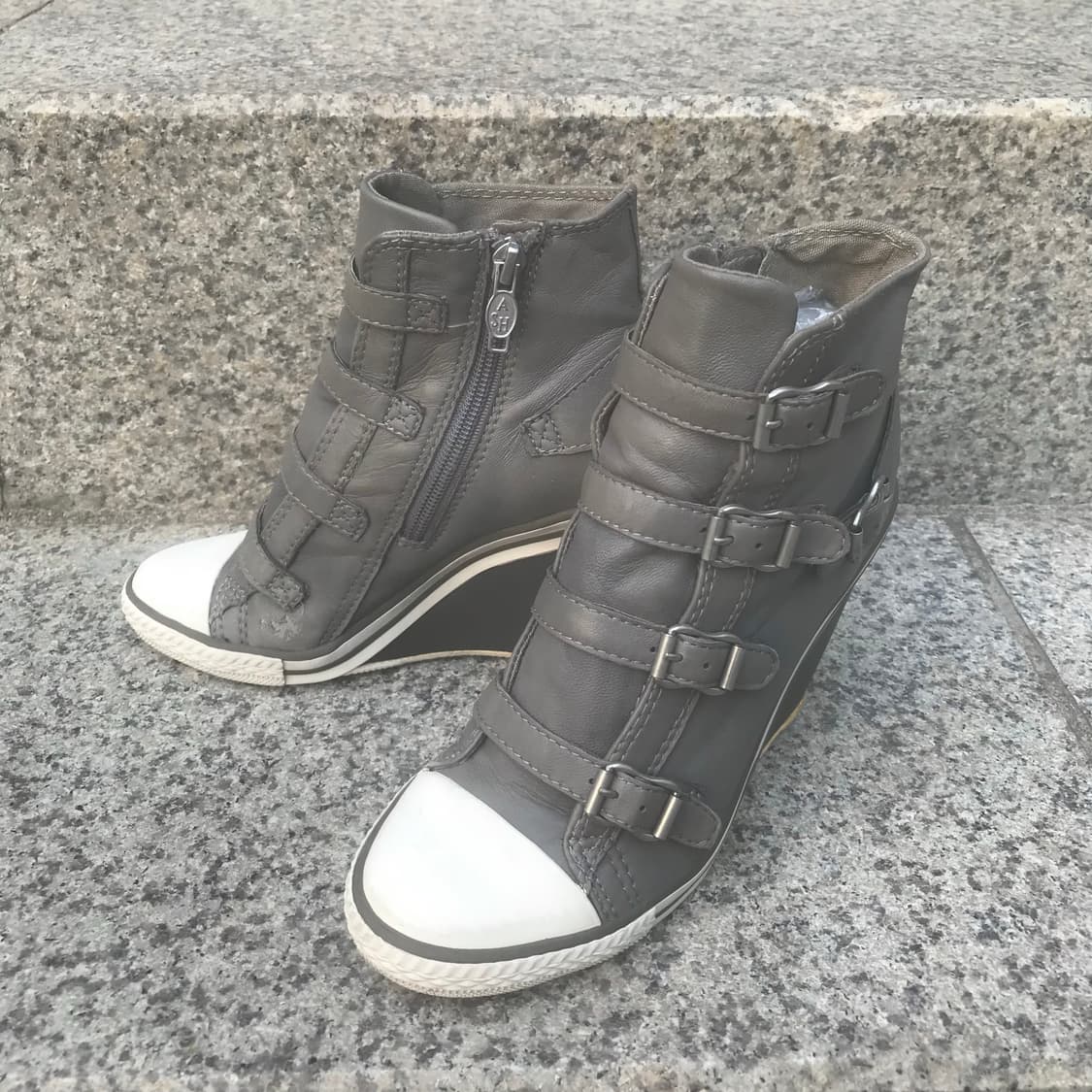 Ash 아쉬 레더 웨지힐 하이탑 스니커즈 상품이미지1