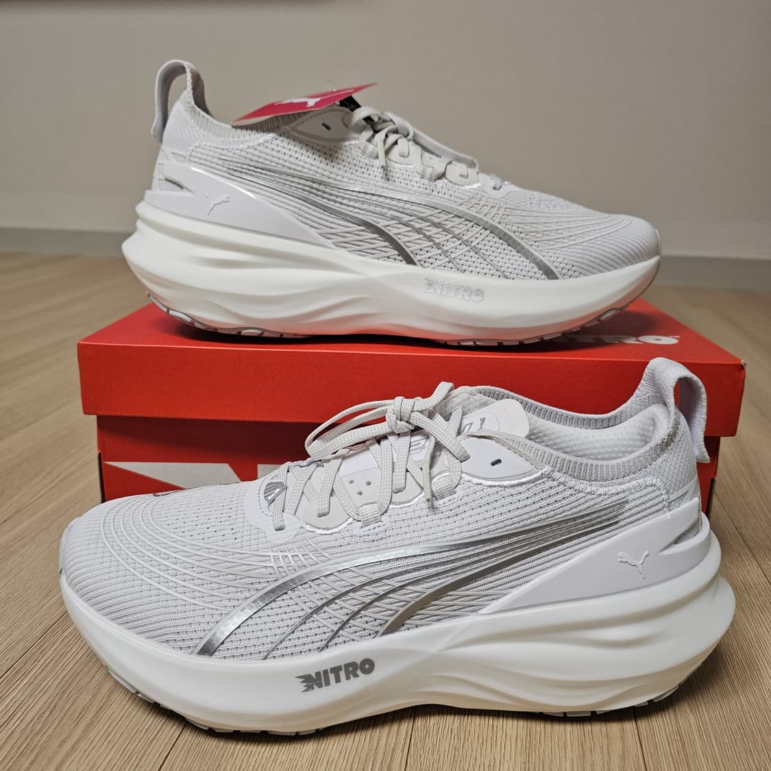 285 새제품) 푸마 포레버런 나이트로 2 와이드 런닝화 러닝화 안정화 상품이미지1