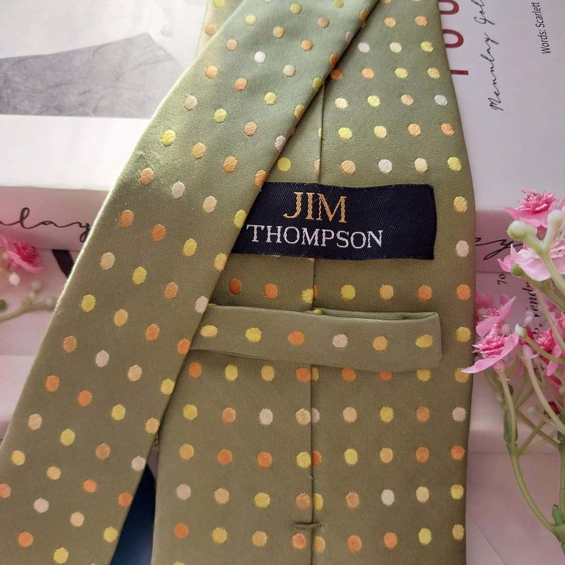 짐톰슨 실크 라임 도트 패턴 넥타이 9.6cm A등급 K1439
 상품이미지5