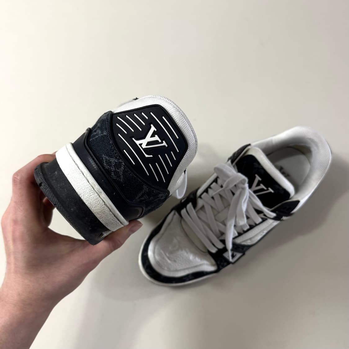 [6.5/당일출고]루이비통 트레이너 스니커즈 상품이미지3