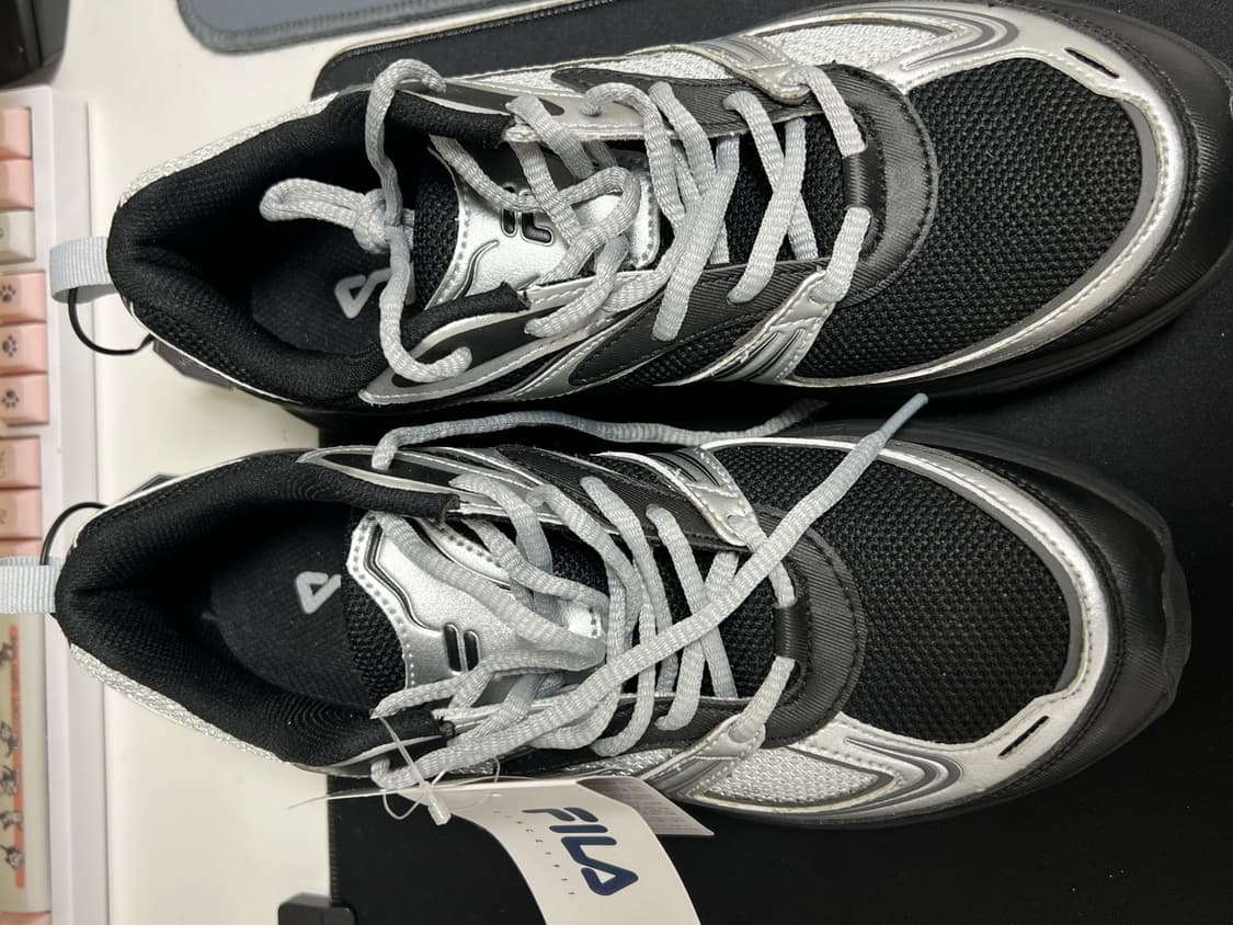 휠라 인터런 블랙실버 운동화 260 상품이미지1