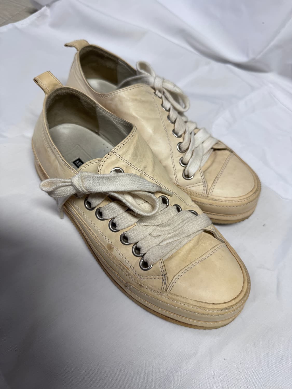 Ann Demeilemeester 가죽 사선 스니커즈 상품이미지2