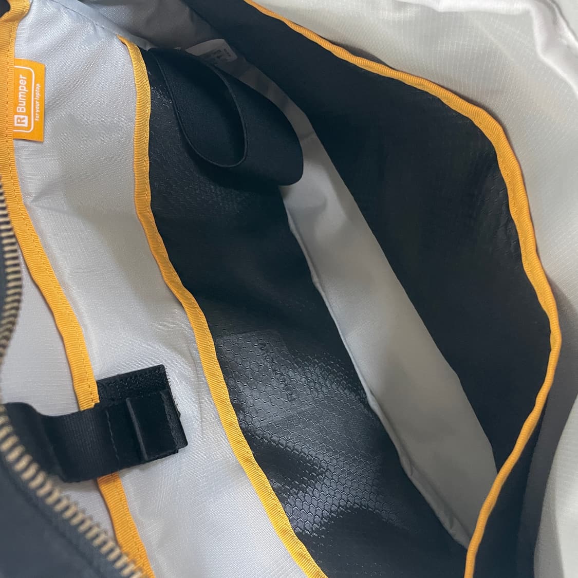 로우로우 시티워커 pro 브리프케이스 블랙 상품이미지3