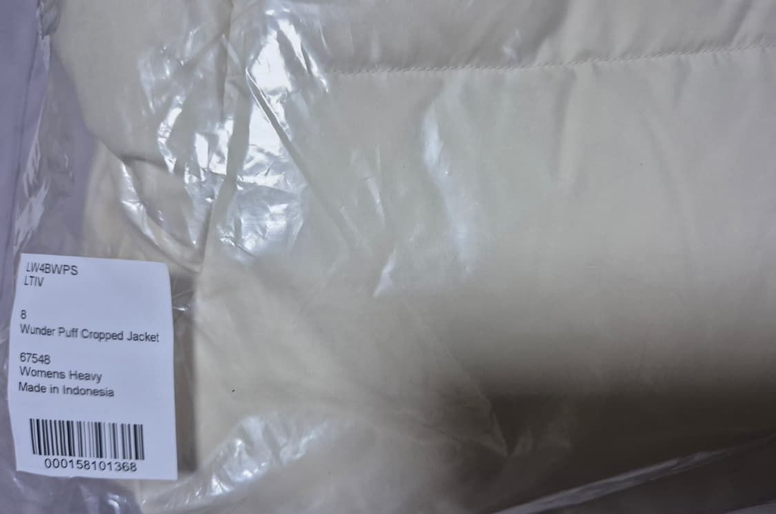 (새상품) 룰루레몬 원더퍼프 600 필크롭 재킷 상품이미지7