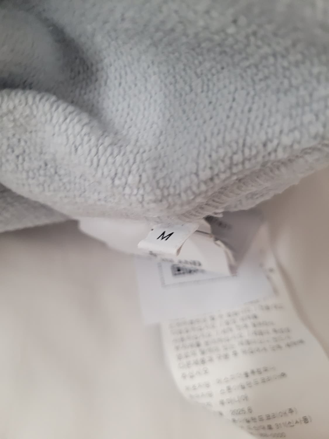 (미사용,새상품 )스톤아일랜드 레글런 맨투맨 상품이미지9