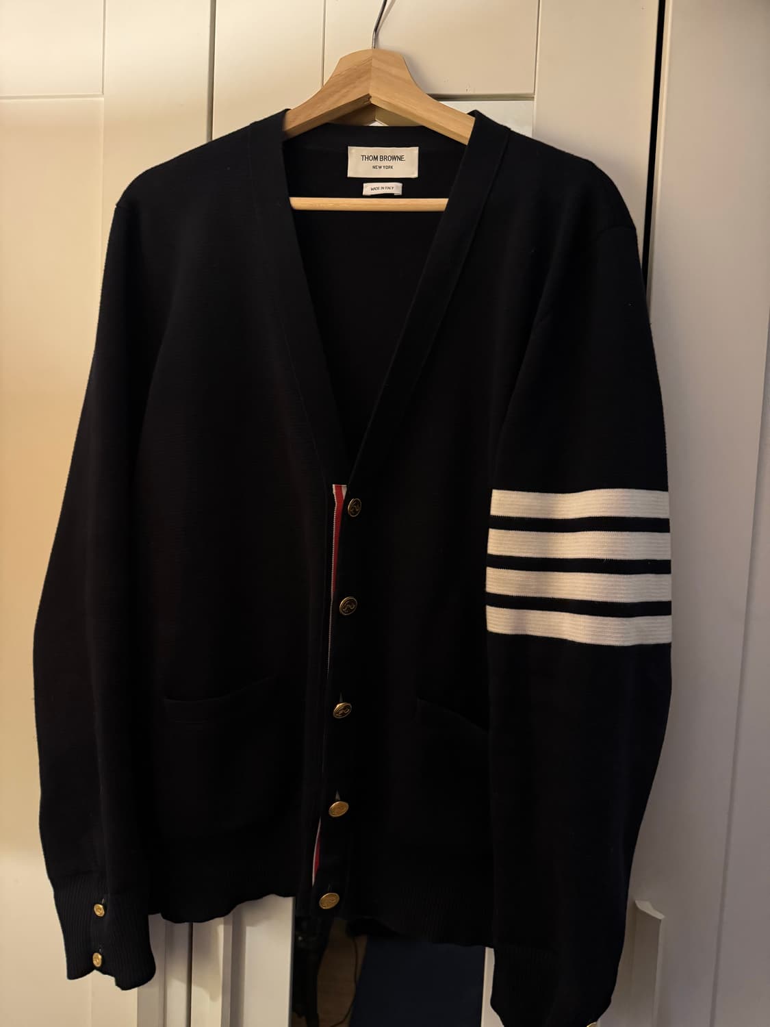 [정품] 톰브라운 밀라노 스티치 금장 가디건 4사이즈 상품이미지1