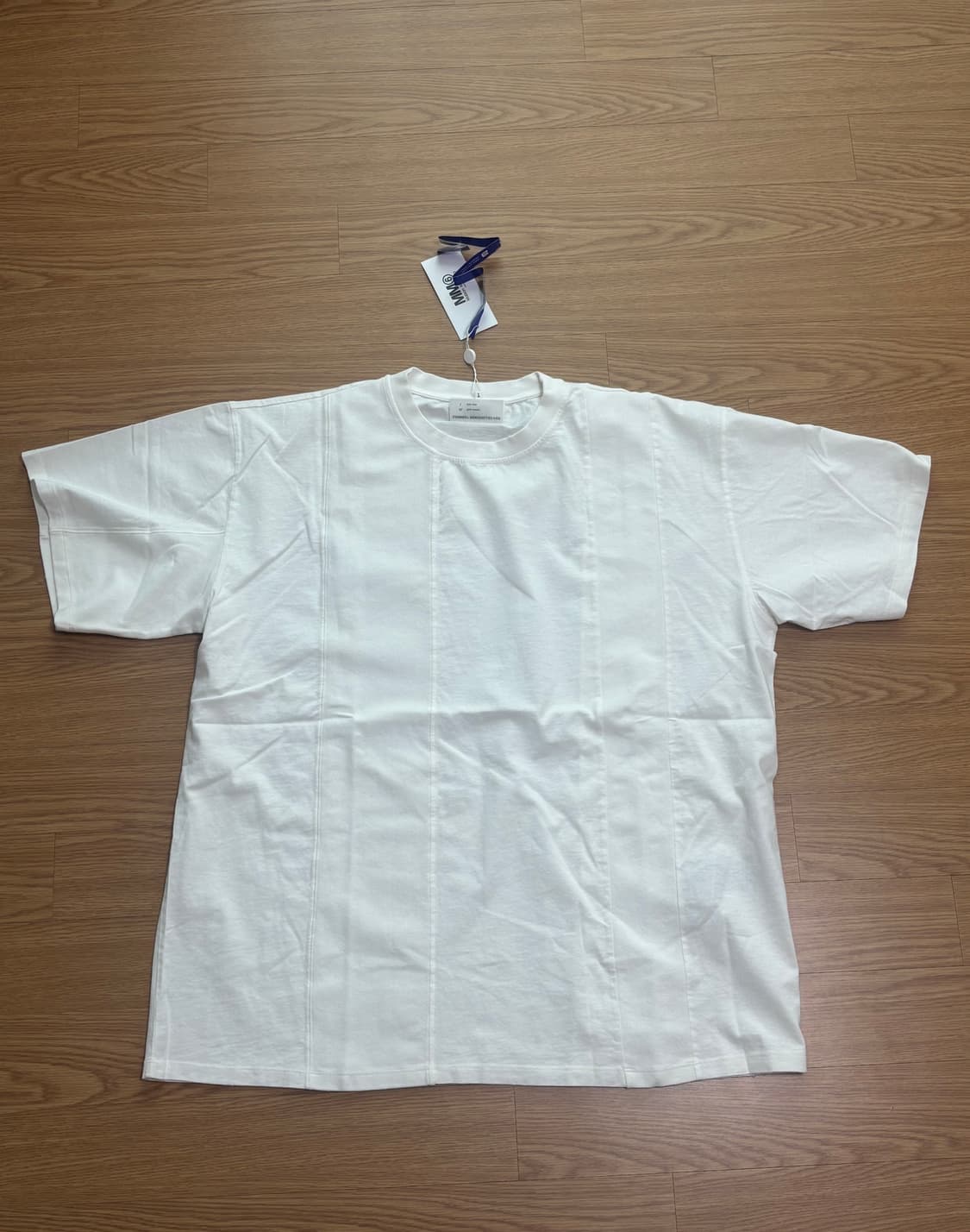 [새상품/XL이상] MM6 메종 마르지엘라 반팔 티셔츠 상품이미지3