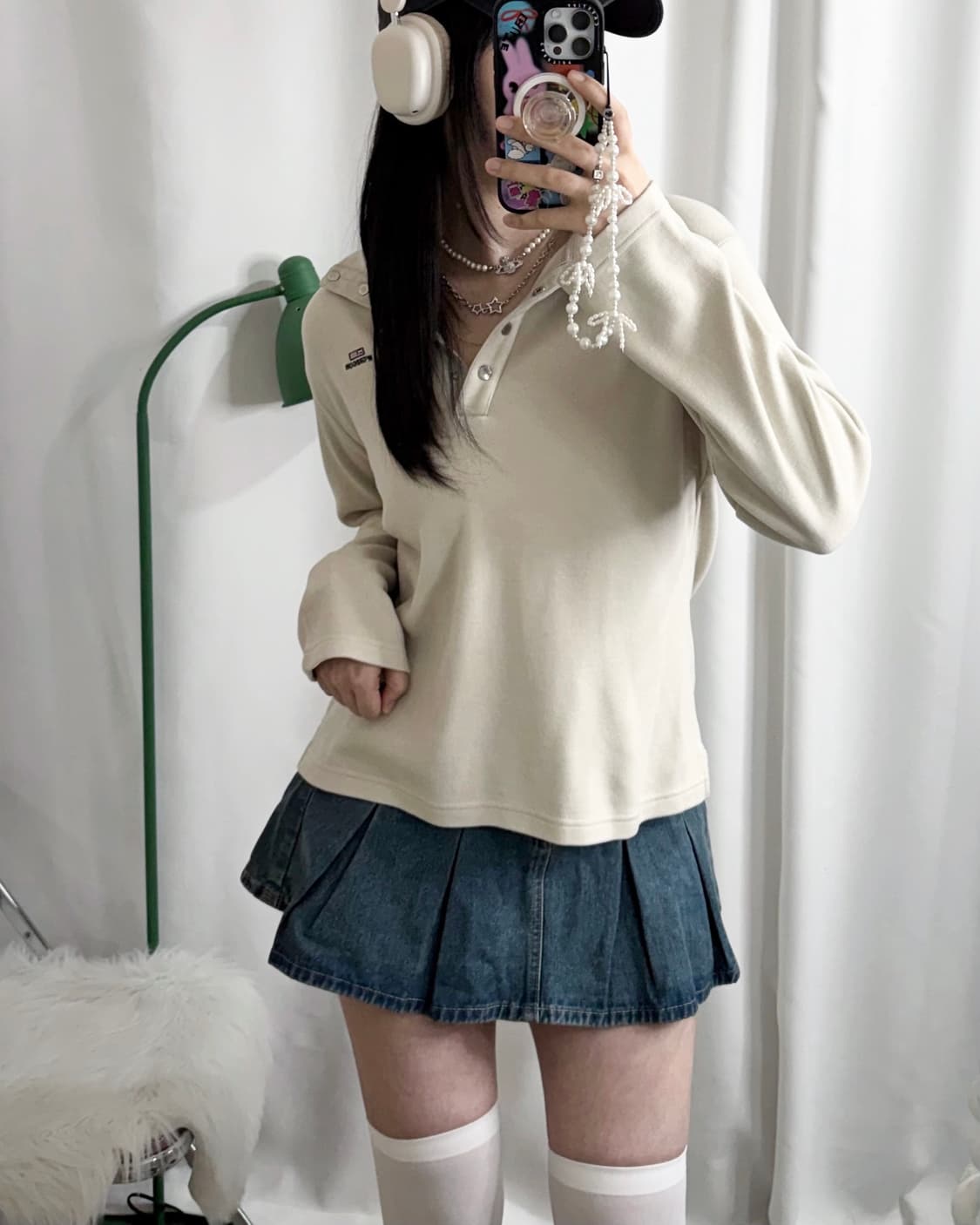 베이지 버튼 카라 티셔츠 상품이미지1