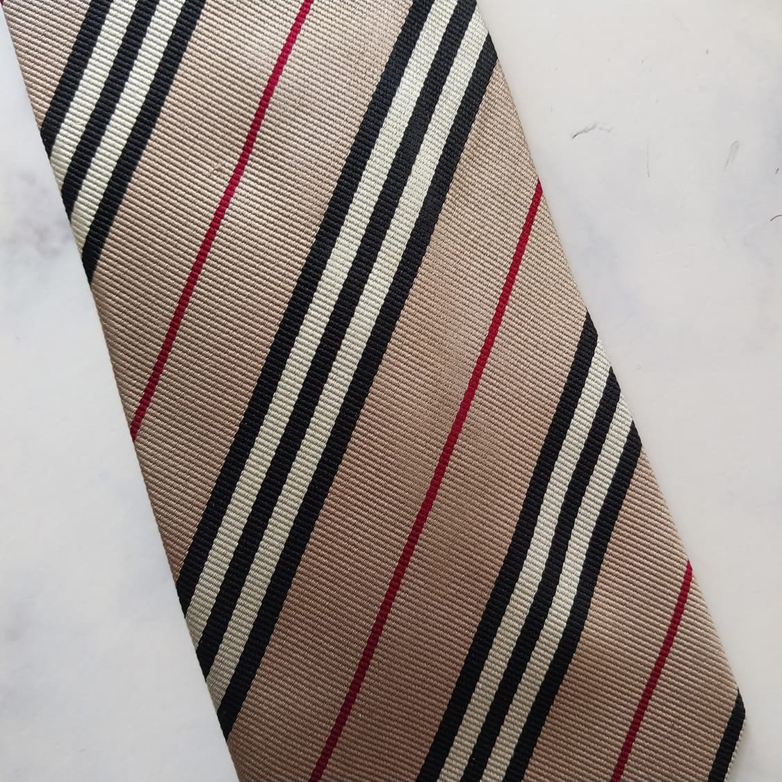 버버리 실크 베이지&브라운 스트라이프 넥타이 8.9cm A등급 K1851 상품이미지7