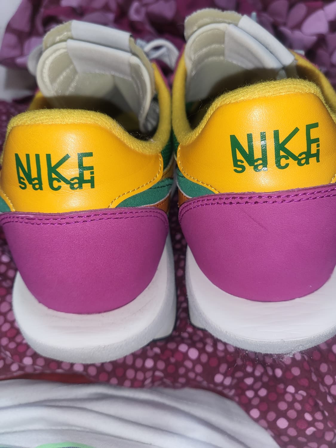 나이키x사카이 LD 와플 핑크그린 상품이미지1